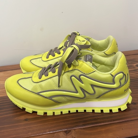 Marc Jacobs The Jogger Sneakers Size 39 US 9 The Fluoro Jogger In Fluo Yellow - Picture 5 of 14